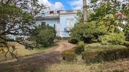 A Vila Carlota, onde vivi até aos dez anos (fotografada em 2023)